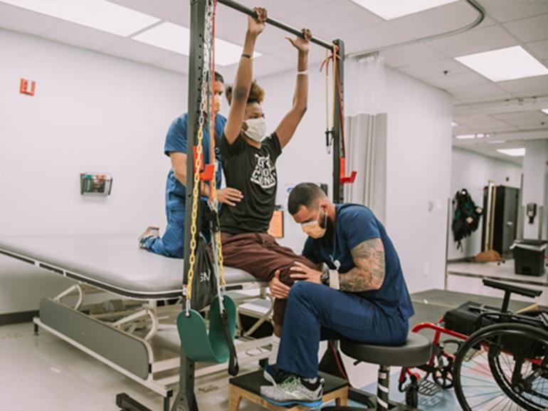 Los Angeles spinal cord injury lawyer